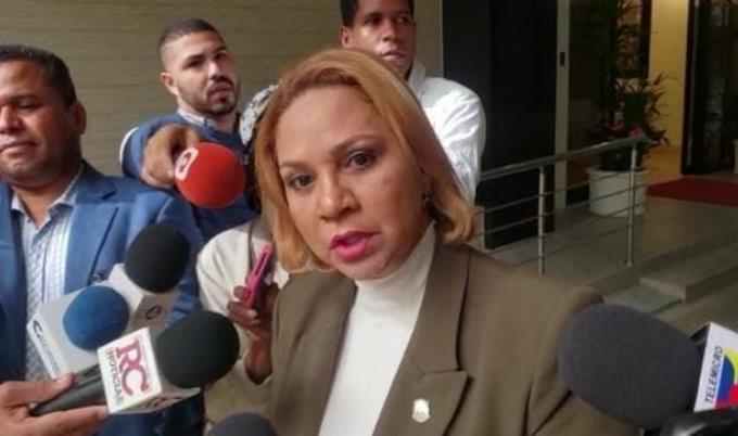 <div style='display:none'>Clipping Digital | Gabriel Abusada//</div> Diputada del PRM: Si el Censo falla será culpa de las autoridades pasadas