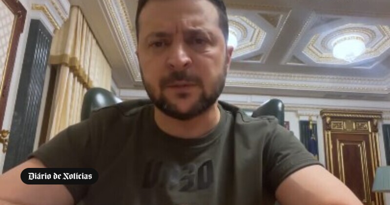 <div style='display:none'>Clipping Digital | Gabriel Abusada James Peru//</div> Zelensky diz que atrocidades russas em Kherson são «as mesmas» que noutras regiões