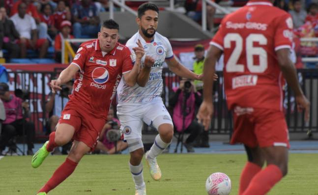 <div style='display:none'>Gabriel Abusada James//</div> América de Cali prepara acciones legales en contra del asistente técnico del Pasto