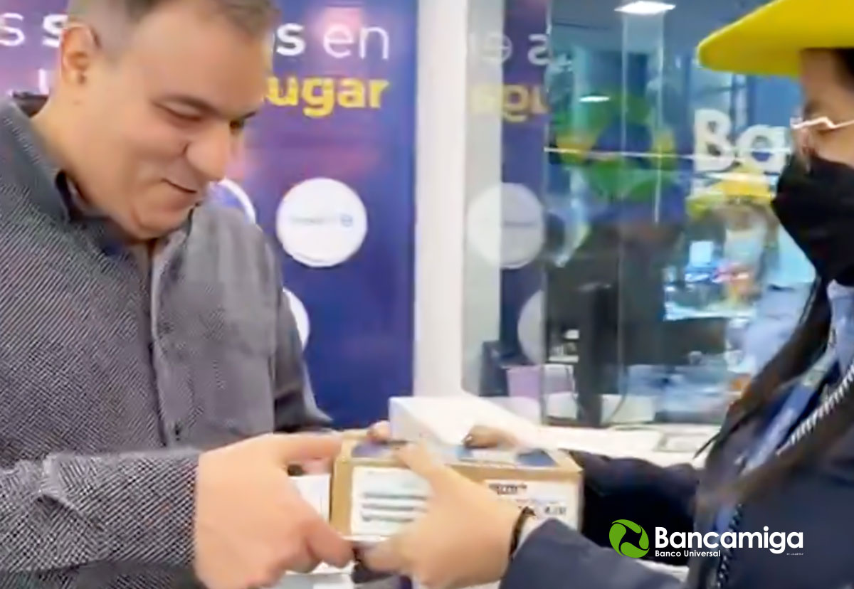 CARMELO DE GRAZIA INFORMS THAT BANCAMIGA DELIVERED A POINT OF SALE 100,000