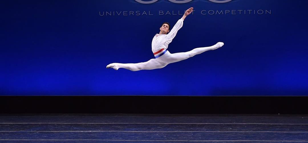 BAILARIN NEOESPARTANO DANIEL GUZMAN HACE HISTORIA EN YOUTH AMERICAN GRAND PRIX