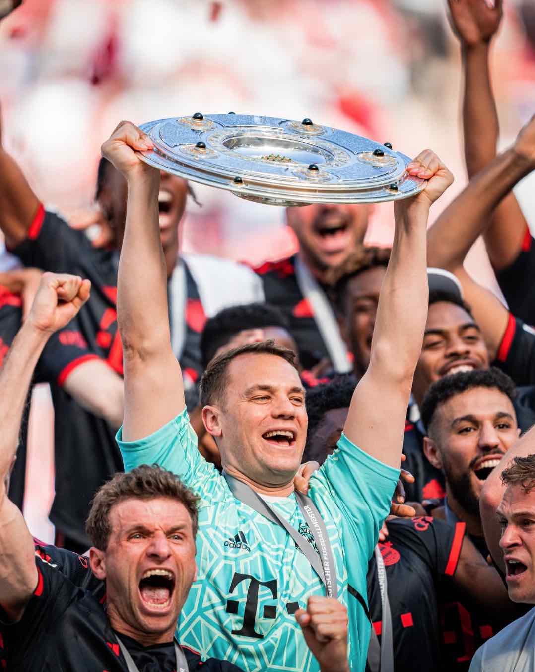 League campaigns momentum driven by forwards input