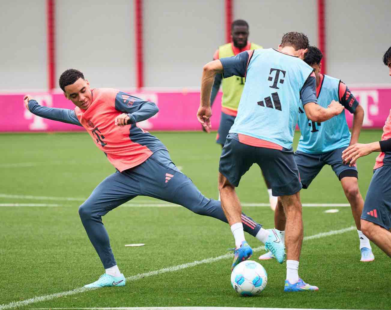 First training under Kompanys direction
