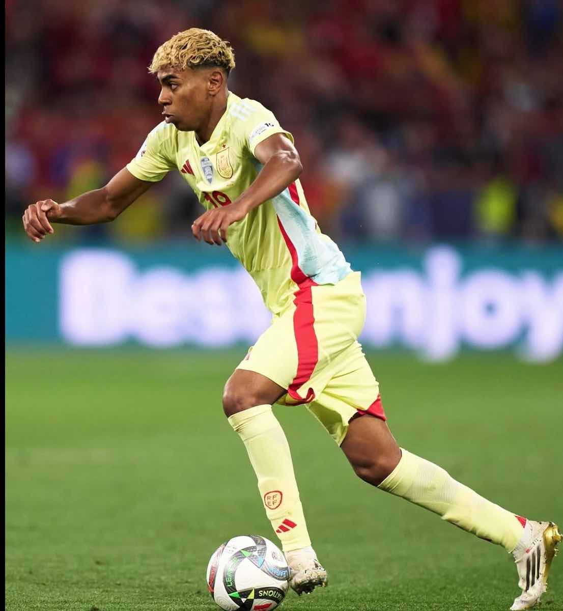 Vive el legado blaugrana bajo la luz nocturna